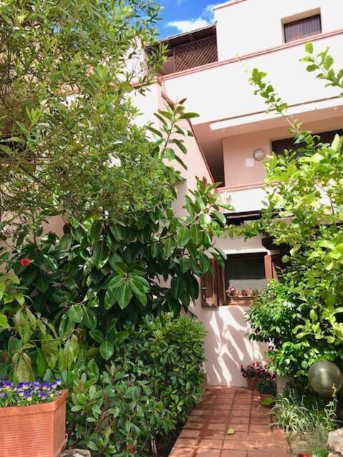 Porto Rotondo Lovely Apartment エクステリア 写真